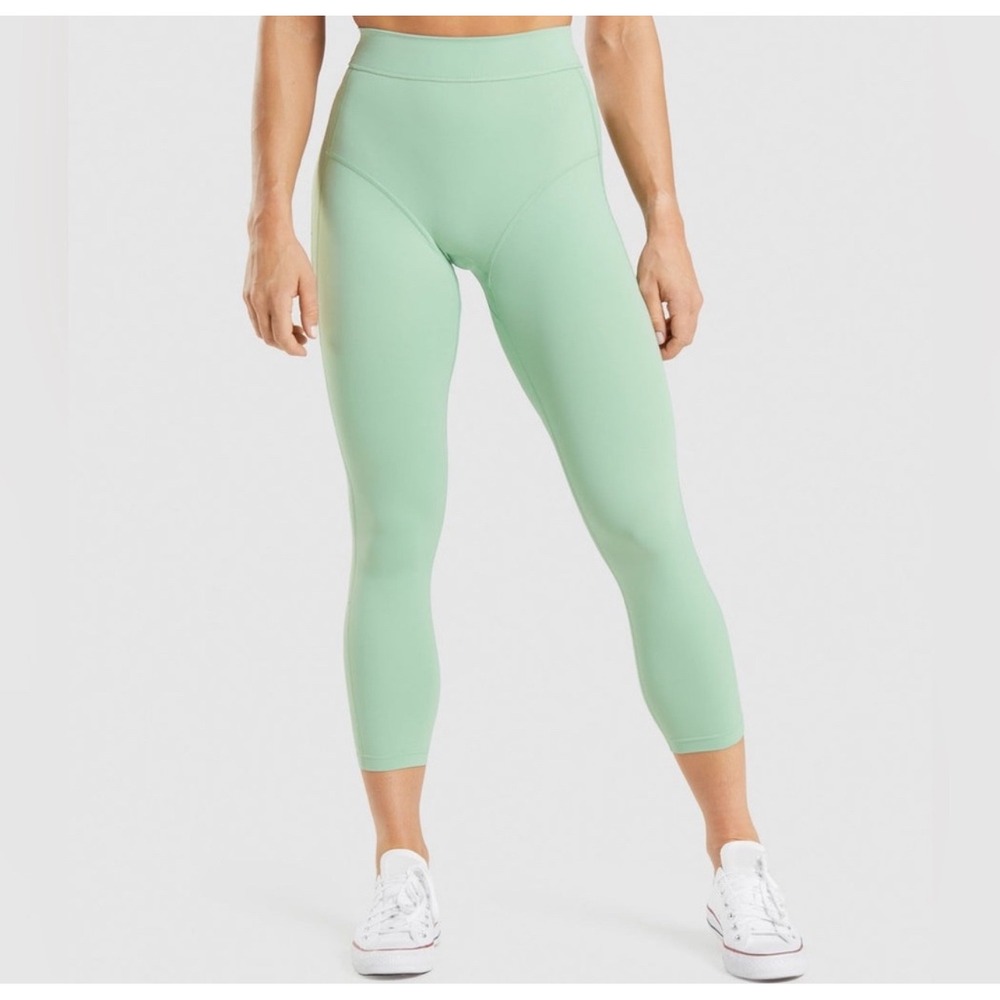 Gymshark‎ KK Fit 7/8 leggings in green juice Kendra Kathryn Ruched Size Large